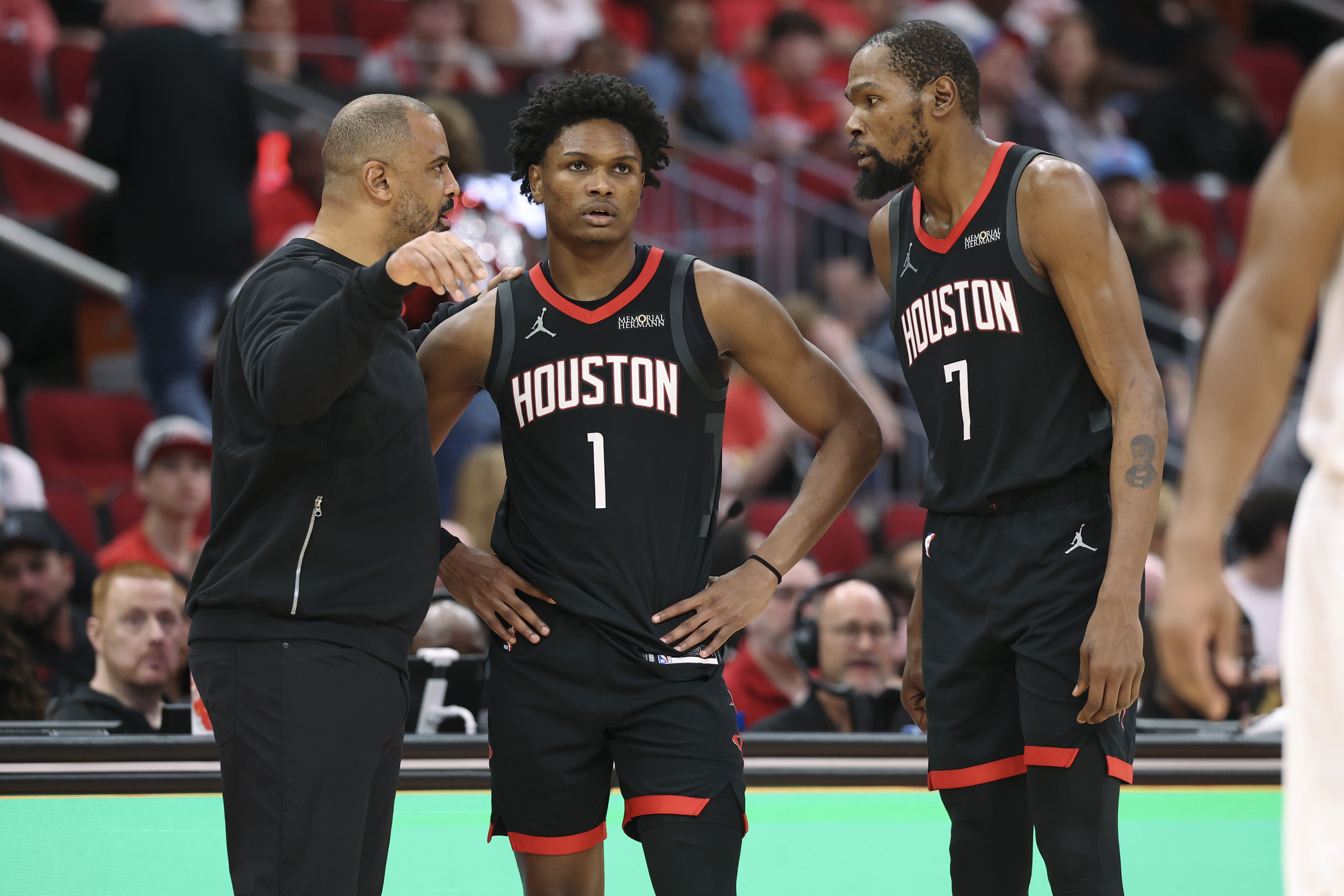 开云-NBA彩经：火箭大胜奇才 雄鹿不敌绿军 爵士难挡掘金 快船拿下勇士